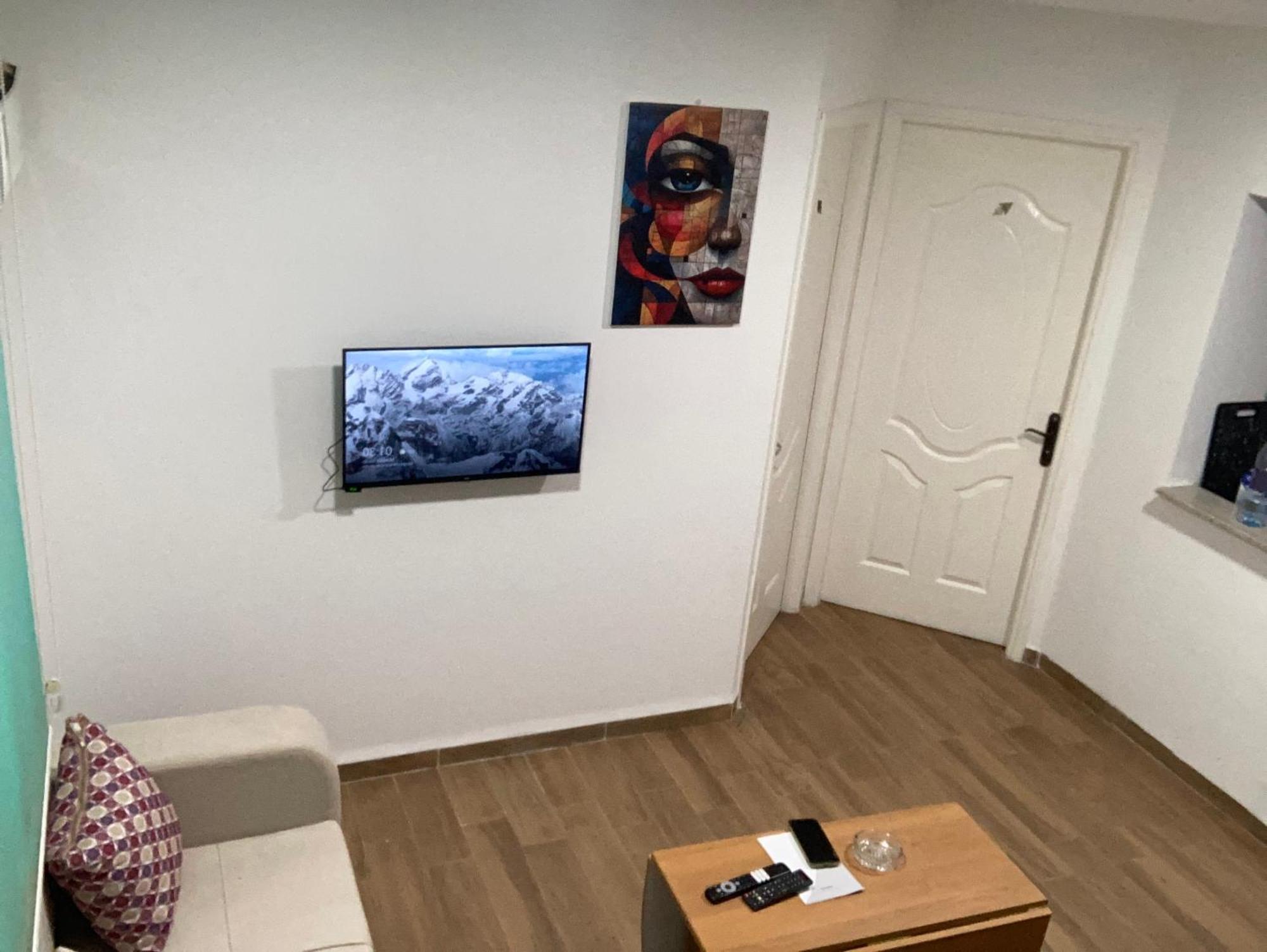 Phenix H-standing Apartment
