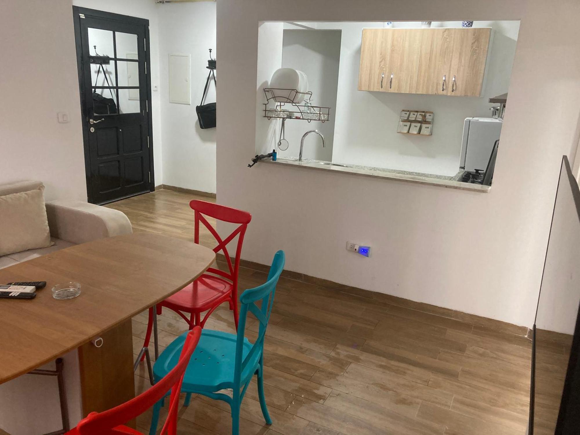 Phenix H-standing Apartment