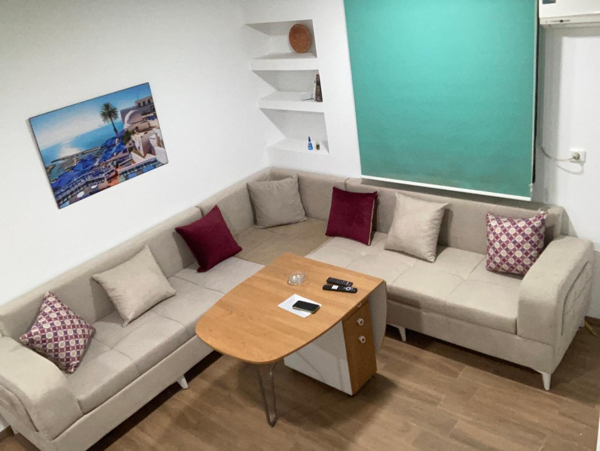 Phenix H-standing Apartment Tunis